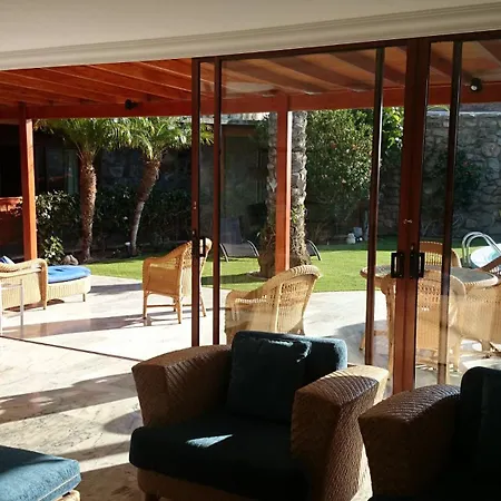 Mit Privatpool Fuer 6 Personen Ca, 270 M Sup2 In El Chaparral, Gran Canaria Suedkueste Gran Canaria *