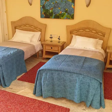 Holiday home Mit Privatpool Fuer 6 Personen Ca, 270 M Sup2 In El Chaparral, Gran Canaria Suedkueste Gran Canaria